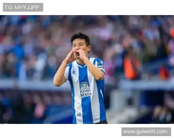 中国足球明星武磊的成长历程与职业生涯全解析